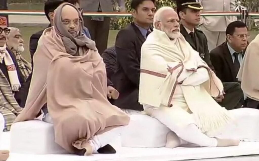 Amit Shah And Modi Sitting Wearing Blanket